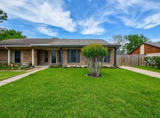 13910 Bonnercrest Dr, Houston, TX 77083