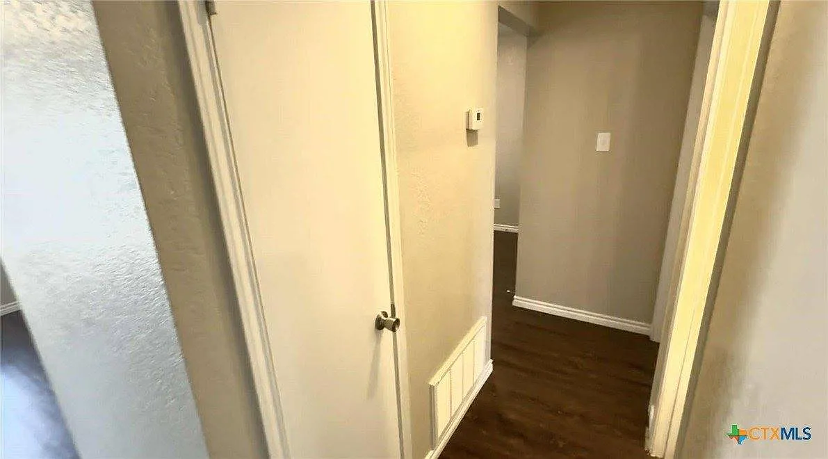 2 bed, 790 sqft, $750 — Photo 3