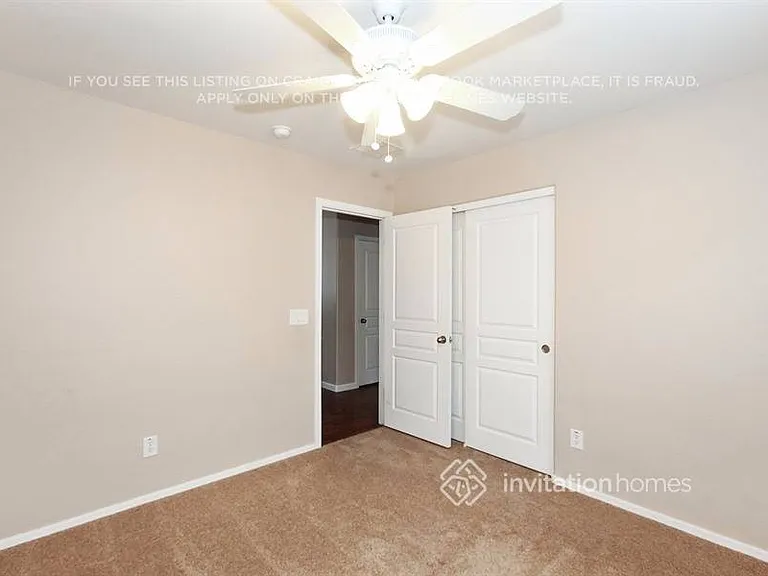 3915 S Napa Ln — Photo 6