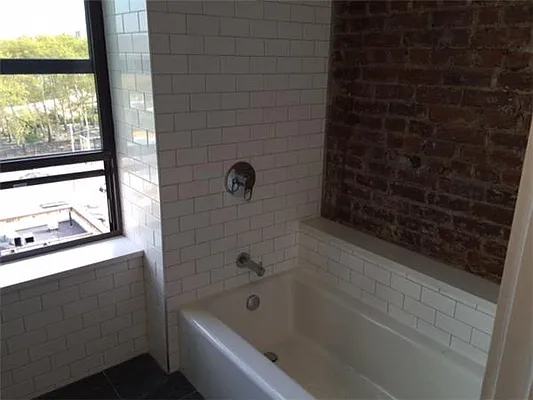 Rented by Kian Realty | media 26