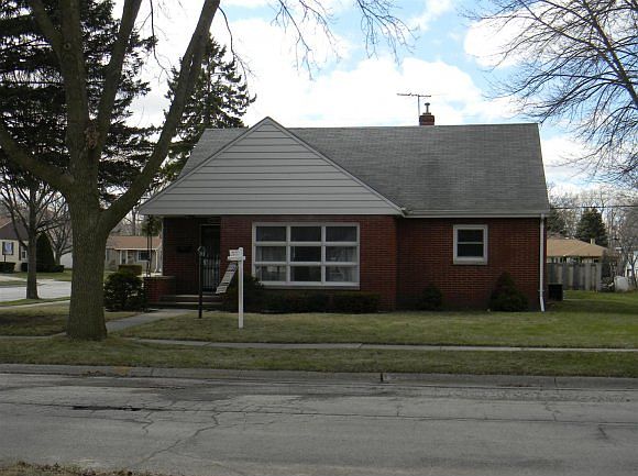 1st image of 1201 Royal Blvd