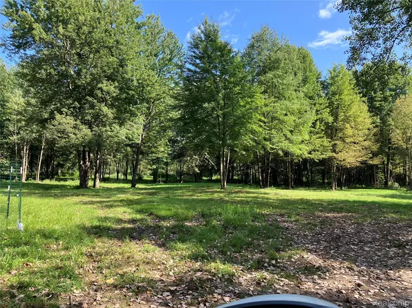 35348-25 Mile Rd, New Baltimore, MI 48047