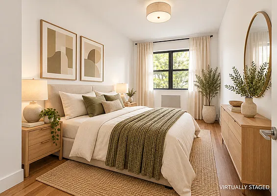 Bedroom, photo 2