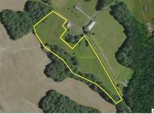 2425 New Design Rd, Fountain Run, KY 42133