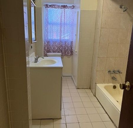 5th image of 23 Washington Ter