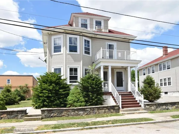 46 S Carpenter St, East Providence, RI 02914
