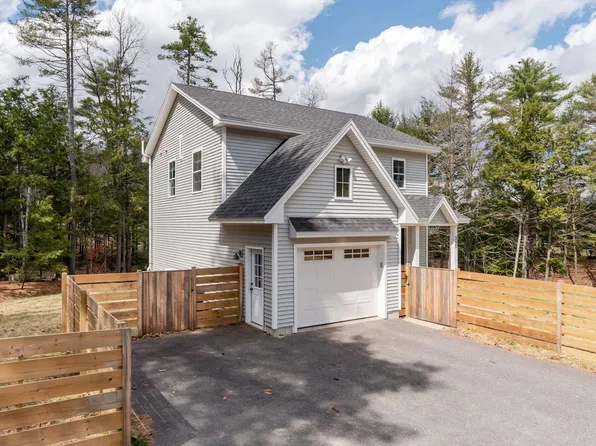 200 Memorial Highway, North Yarmouth, ME 04097