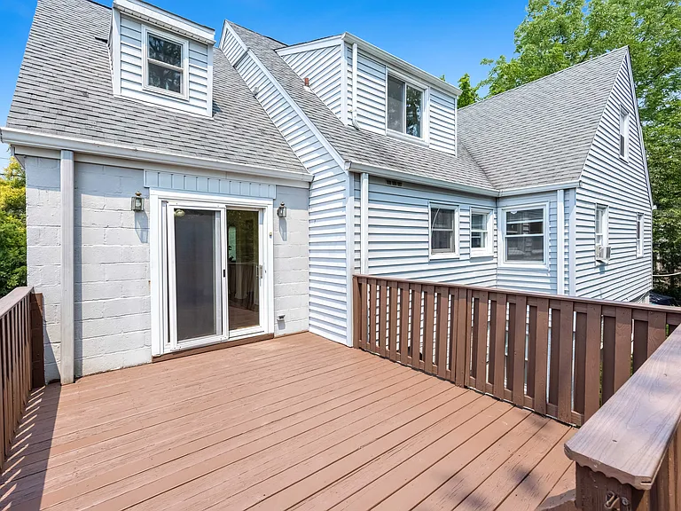 700 Kinderkamack Rd #1 — Photo 24