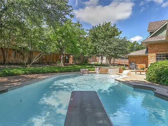 5th image of 3214 Greenbriar Cir