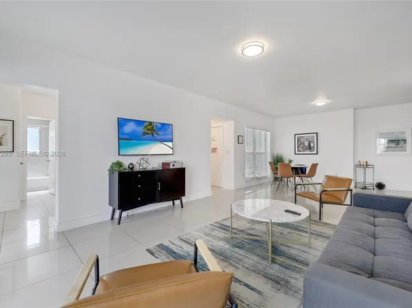 9850 E Bay Harbor Dr APT 10, Bay Harbor Islands, FL 33154