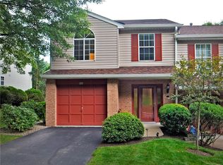 609 Newport Dr, Pittsburgh, PA 15235