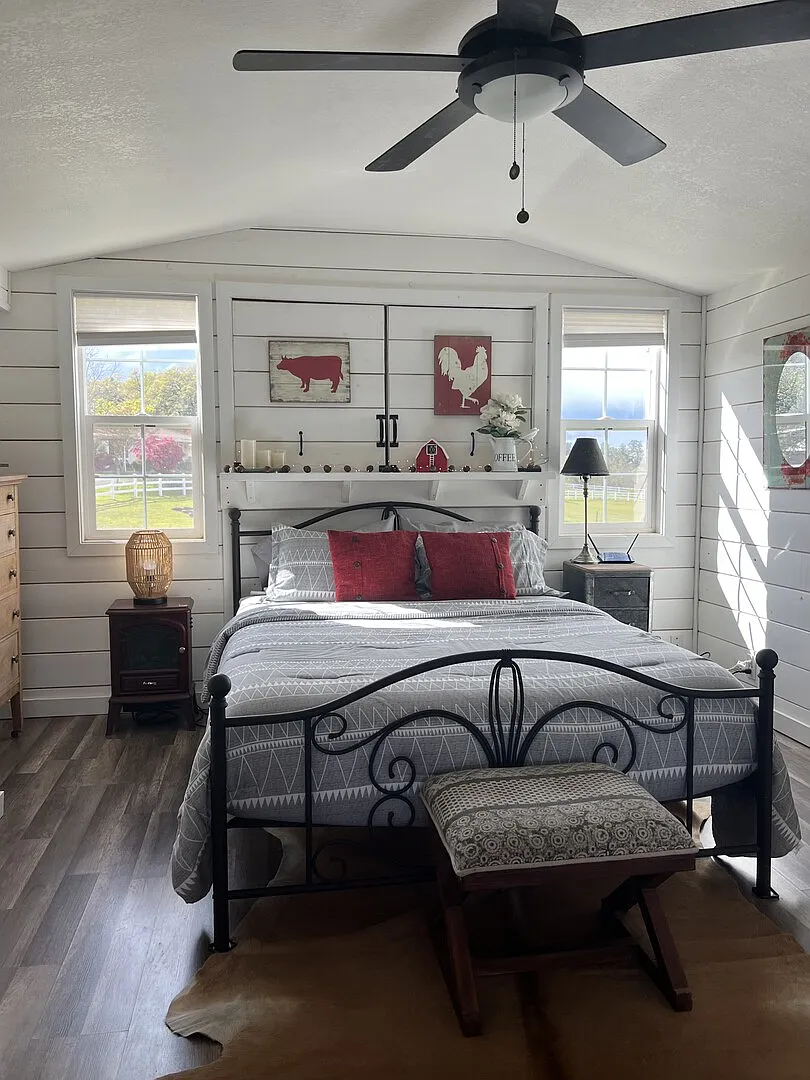 Farm Stay In Private Loft Above The Barn — Photo 4