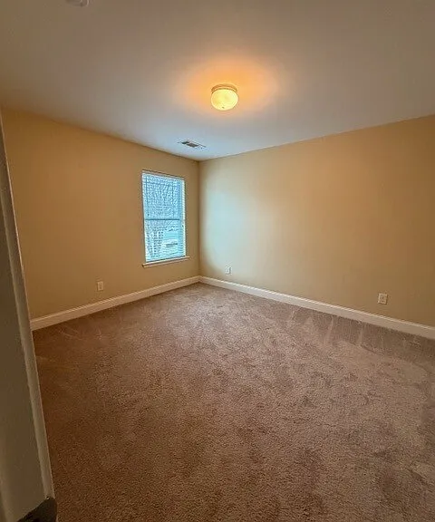 157 Northfield Cir — Photo 11