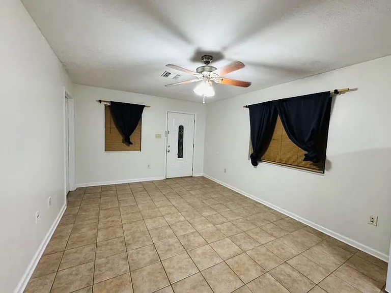 3625 Euclid St #A — Photo 3
