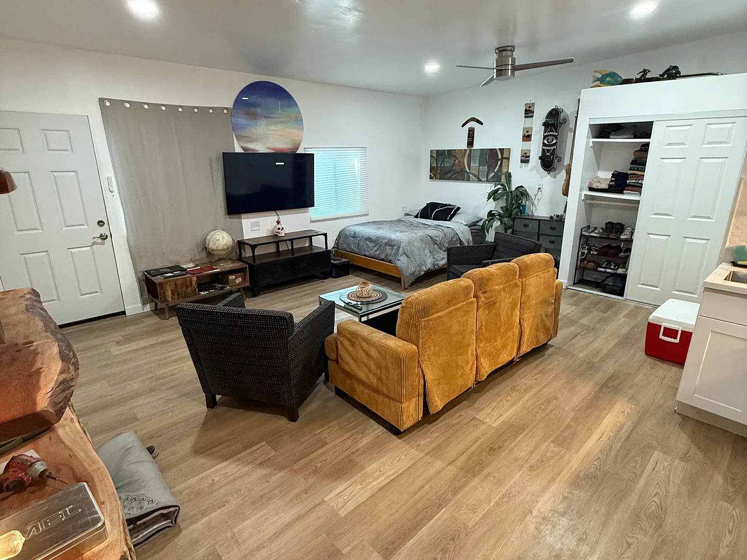 Studio, 600 sqft, $2,195 — Photo 3