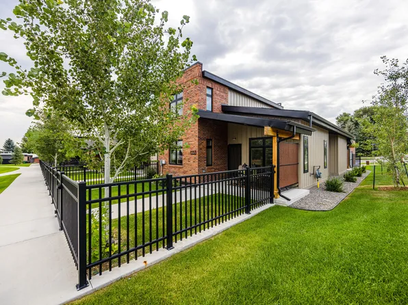 1355 Avon St, Sheridan, WY 82801