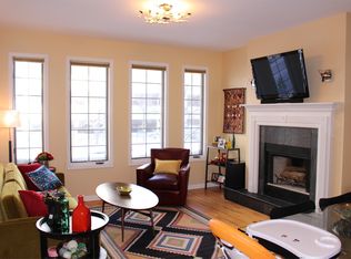 825 W Eastwood Ave APT 1E, Chicago, IL 60640