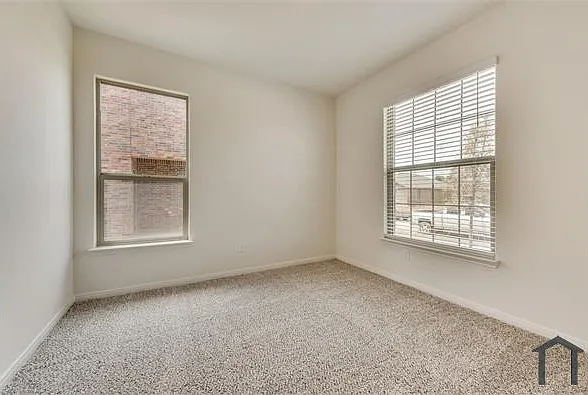 833 Serena Dr — Photo 4