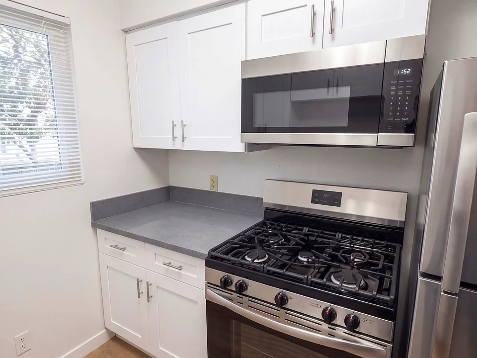 5358 Circle Dr #203