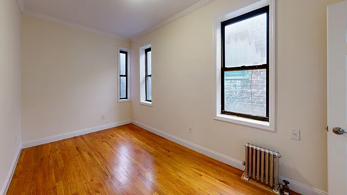 Rented by Bond New York | media 6