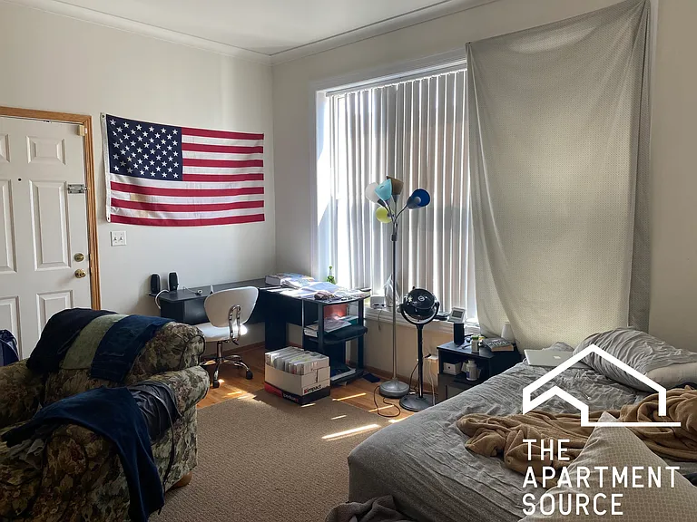 1446 N Leavitt St #2 — Photo 10