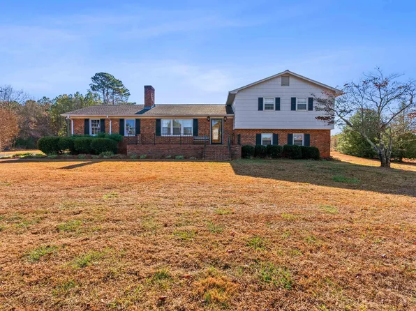 365 Scenic Ave, Campobello, SC 29322