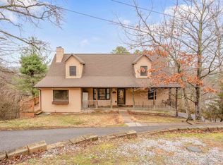 424 Tanglewood Dr, Christiansburg, VA 24073