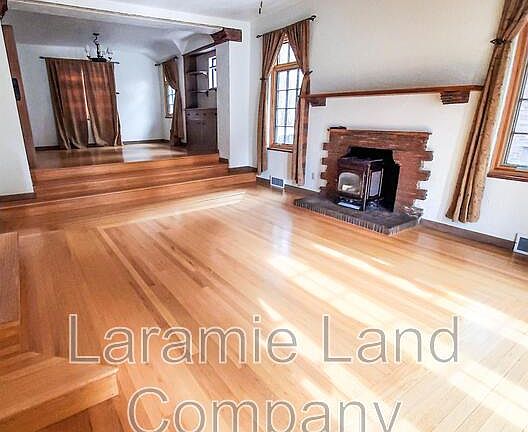 5th image of 1115 E Park Ave