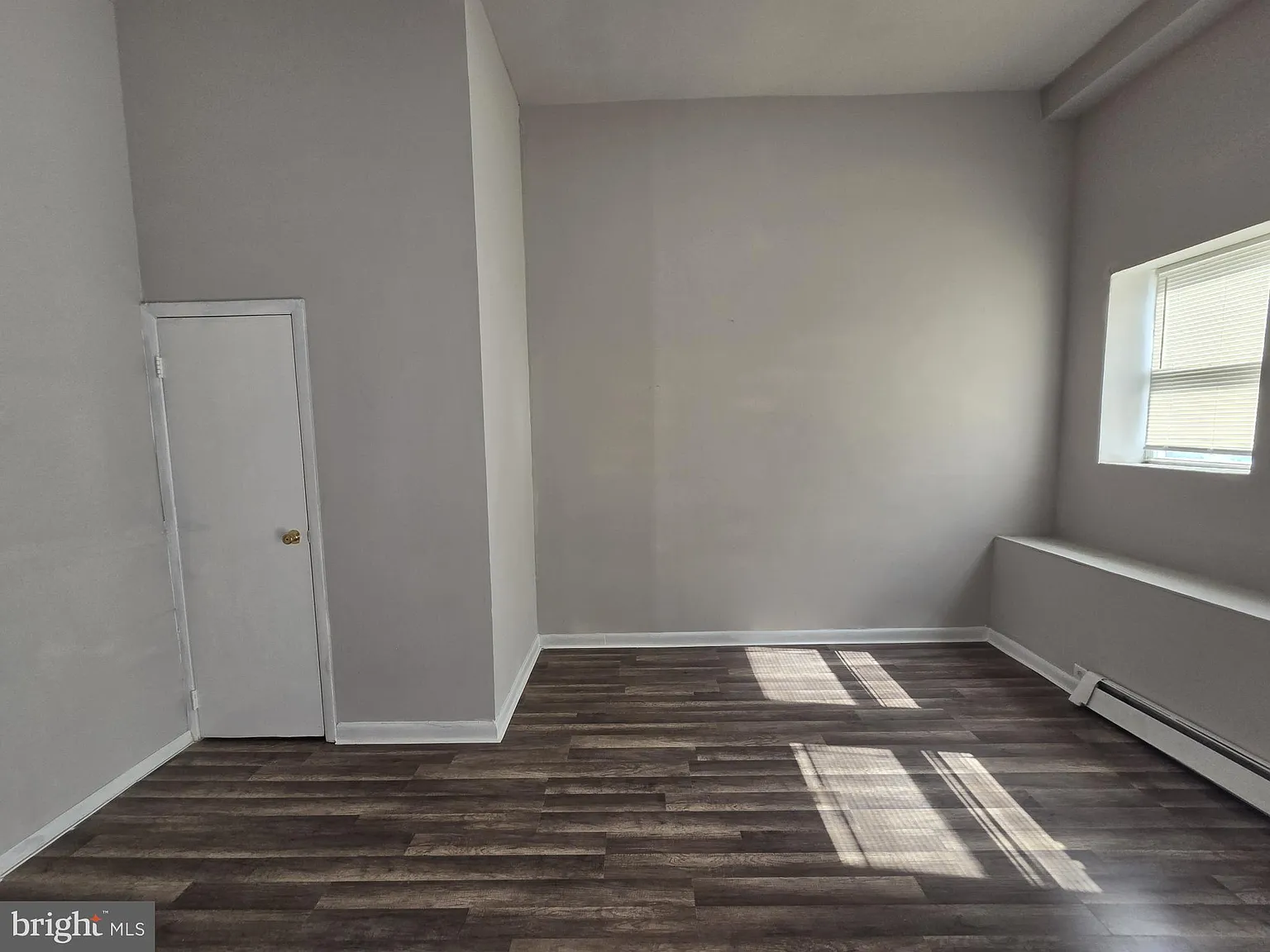 3 bed, 1.5 bath, 1092 sqft, $1,675 — Photo 3