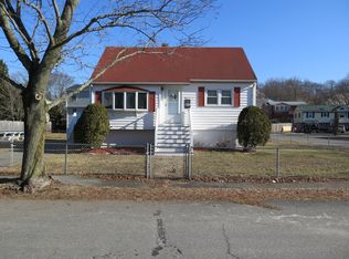 10 Willis Rd, Peabody, MA 01960