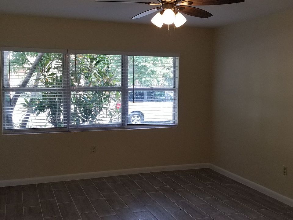 Completely remodeled quadruplex, with two duplex buildings and over