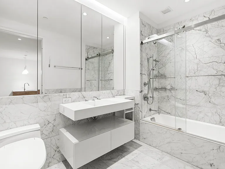 15 W 61st St #4M — Photo 4