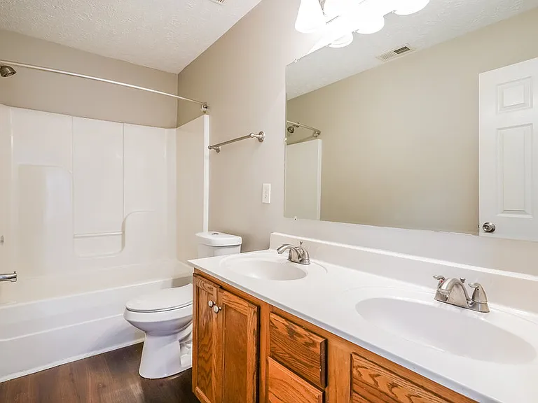 208 Painter Dr — Photo 16