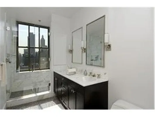 Rented by Douglas Elliman | media 7