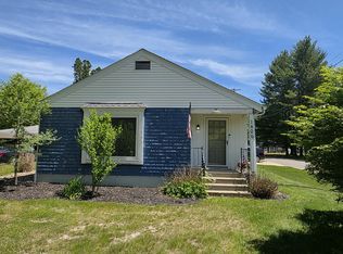 1406 Covell Ave NW, Grand Rapids, MI 49504