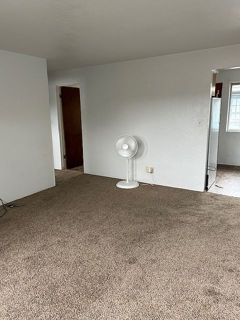 1st image of 724 Winchester Ave #724