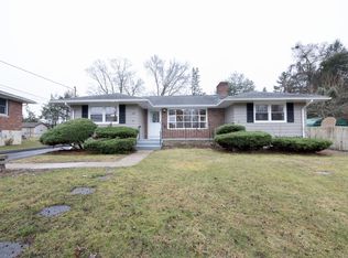 347 Bradley Ave, Waterbury, CT 06708