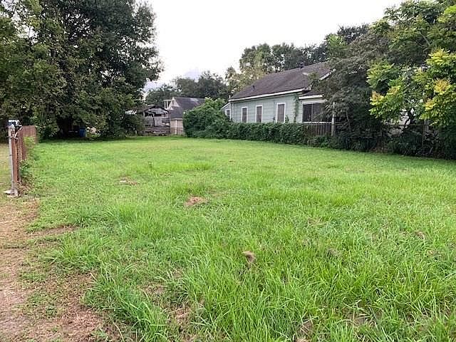 2nd image of 631 Friscoville Ave