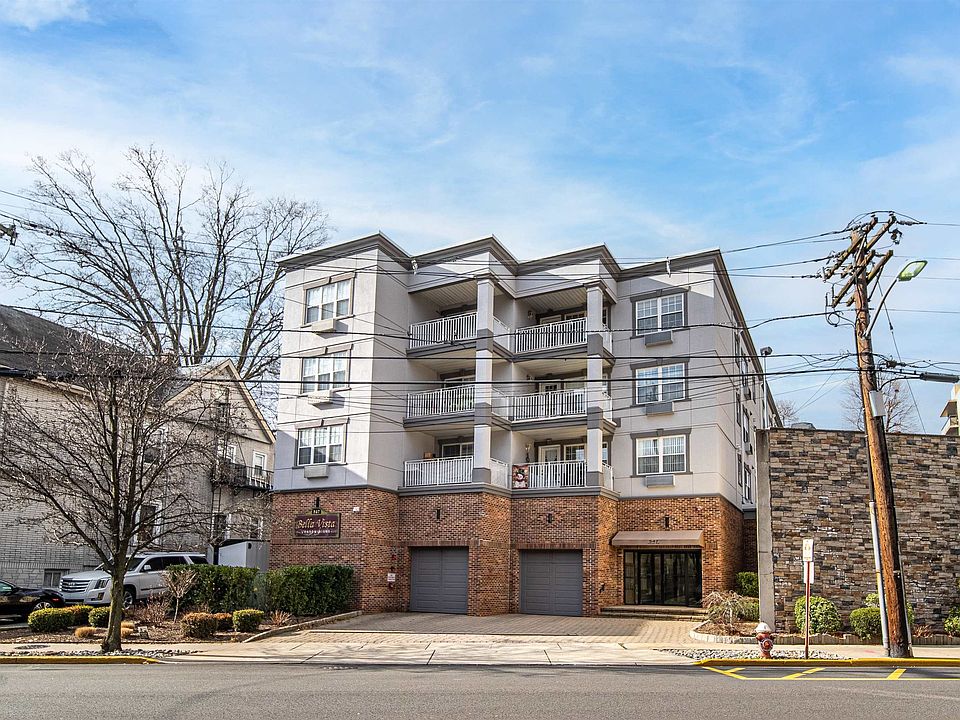 1st image of 547 Gorge Rd APT 2D