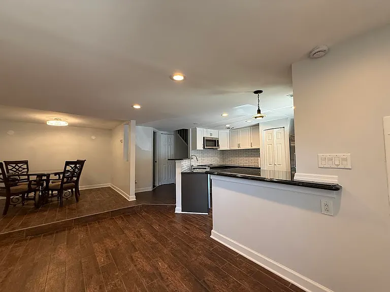 18118 Kilrush Ct — Photo 5