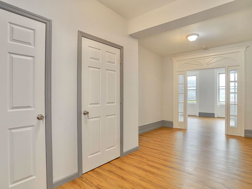 1st image of 327 Jackson St APT 13