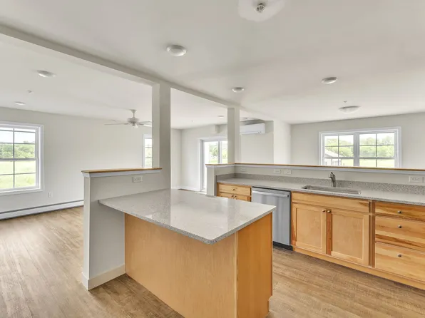 25 Armory Ln, Vergennes, VT