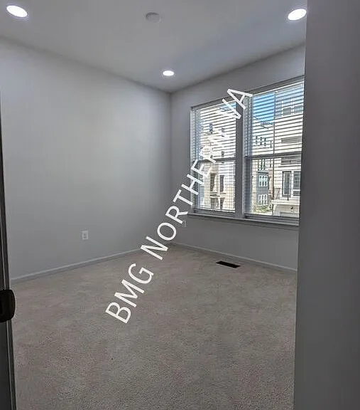 2576 Neabsco Common Pl — Photo 13