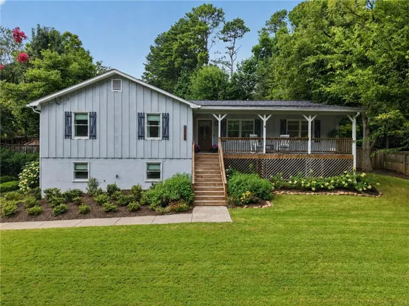 2036 Kellogg Creek Rd, Acworth, GA 30102