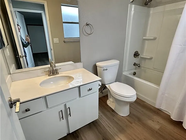 4100 Woodgreen Dr — Photo 13