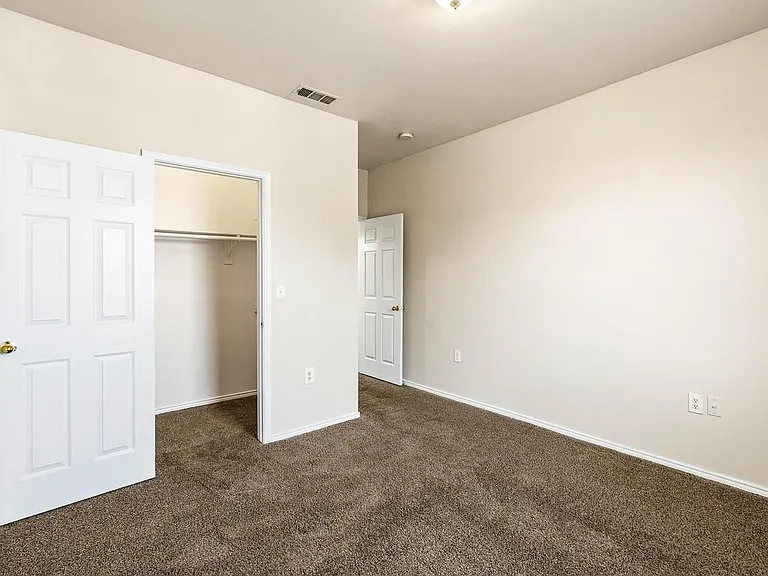 Prairie Estates — Photo 47