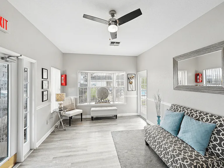 Park Avenue Villas — Photo 11