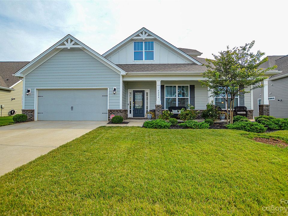 1st image of 6206 Artigas Dr