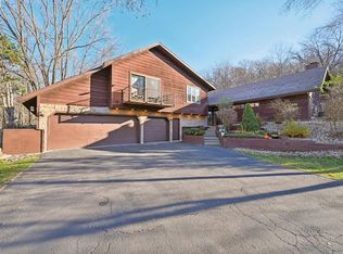 8019 Shag Bark Cir, Cross Plains, WI 53528