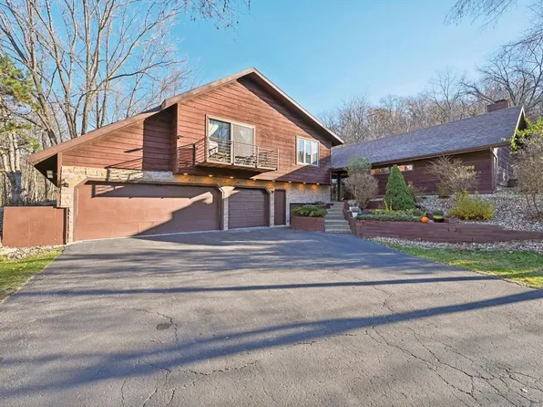 8019 Shag Bark Circle, Cross Plains, WI 53528